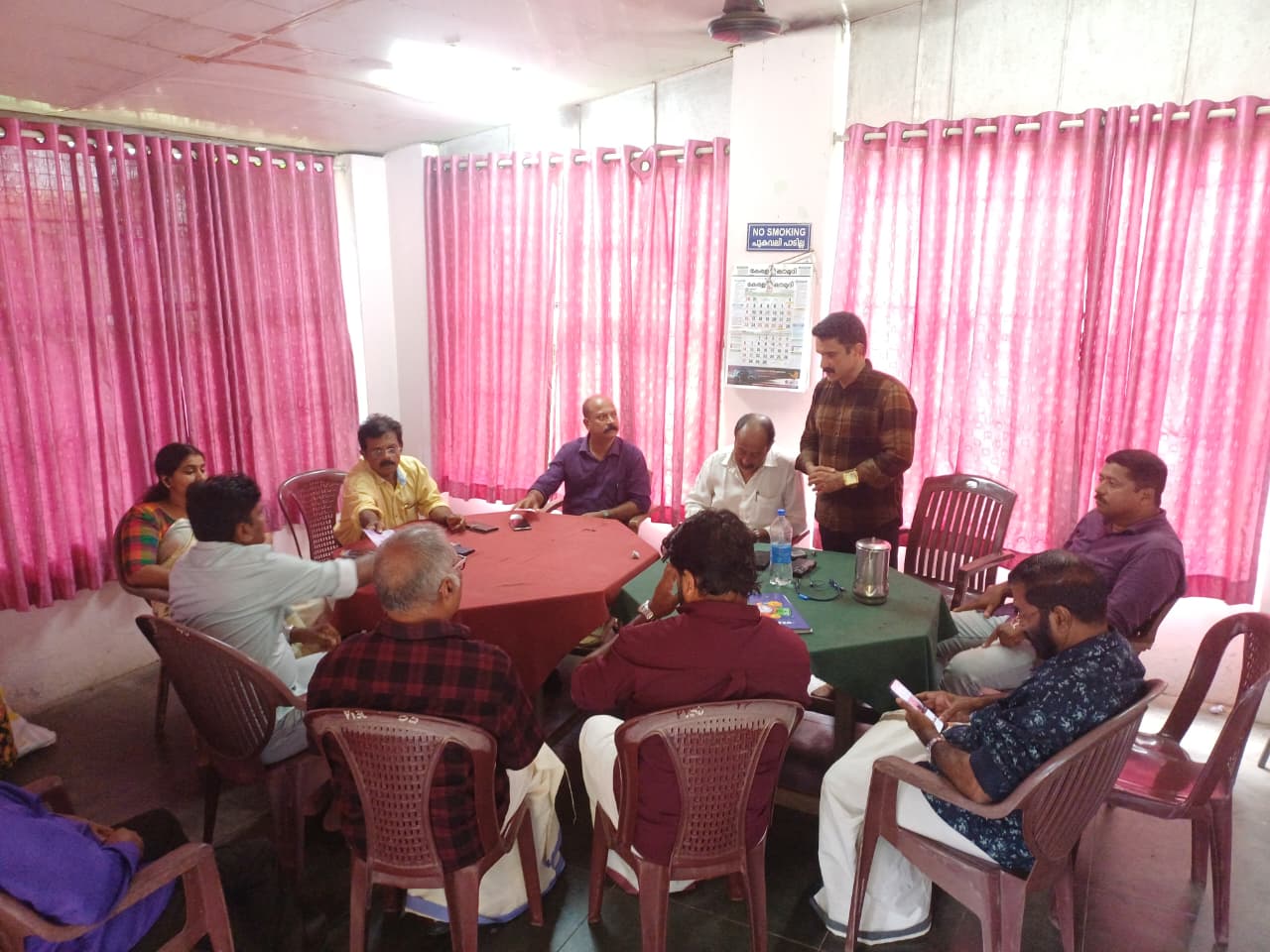 State General Secretary Pauly Vadakkan addresses the State Executive Committee meeting
